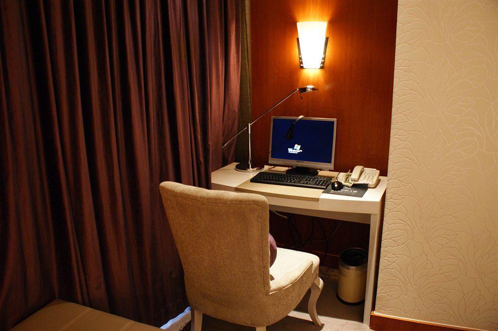 Hotel Yiwu International Mansion Extérieur photo